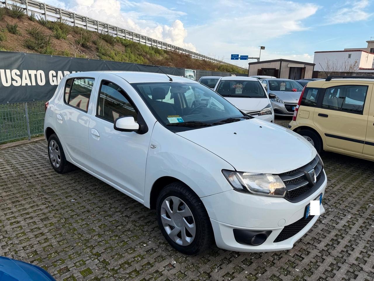 Dacia Sandero 1.5 dCi 8V 75CV Lauréate-2013