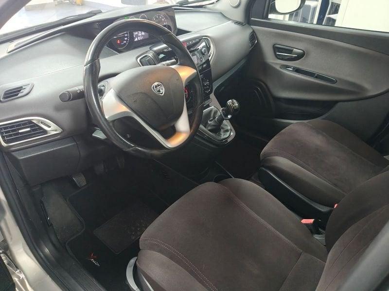 Lancia Ypsilon Ypsilon 1.2 69 CV 5 porte GPL TETTO APRIBILE