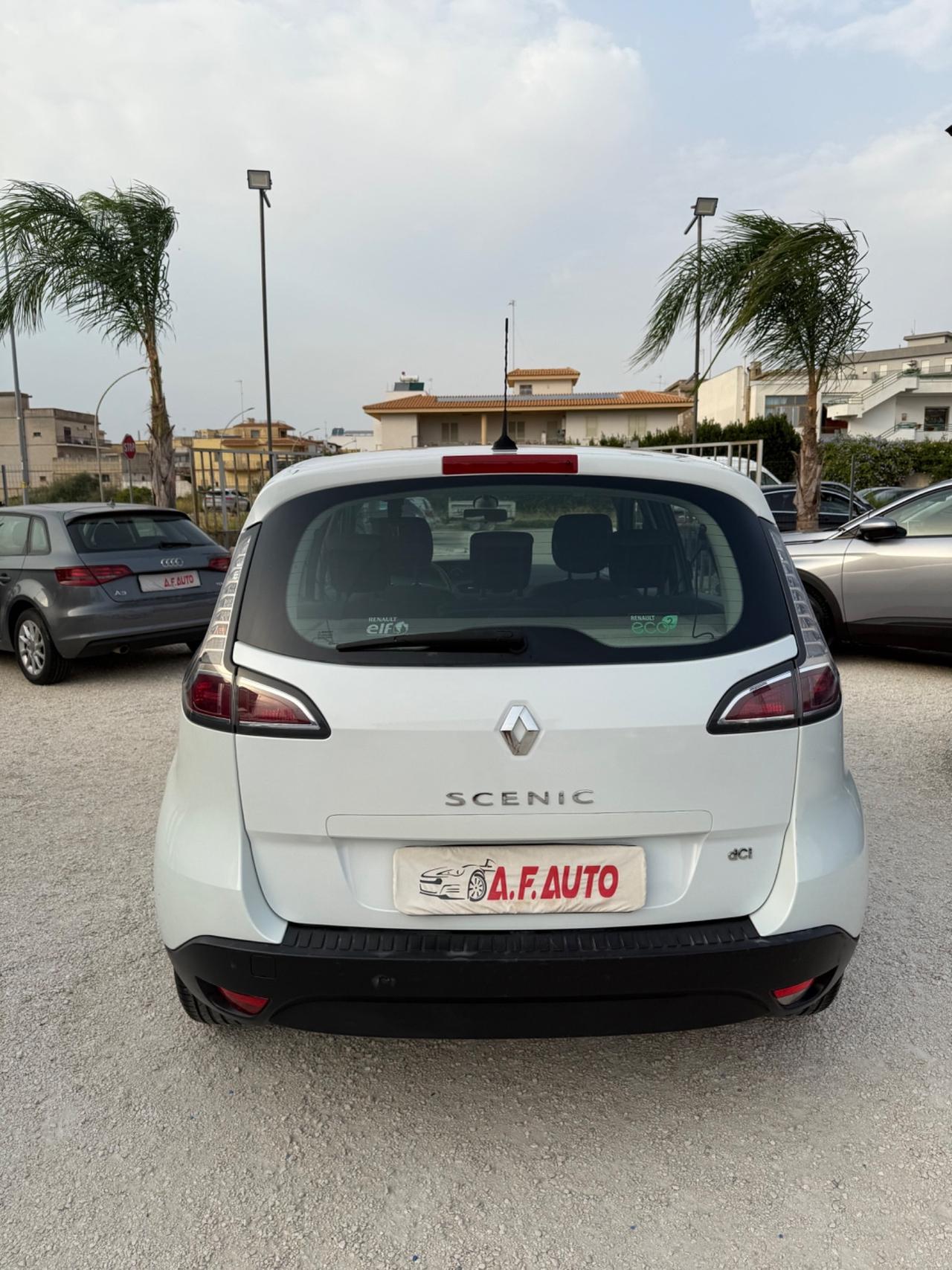 Renault Scenic Scénic X-Mod 1.5 dCi 110CV Luxe