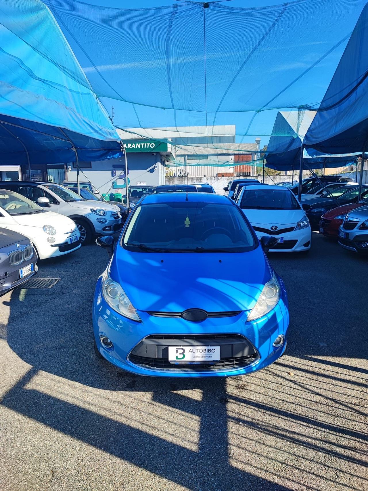 Ford Fiesta 1.4 5 porte Bz.- GPL Titanium