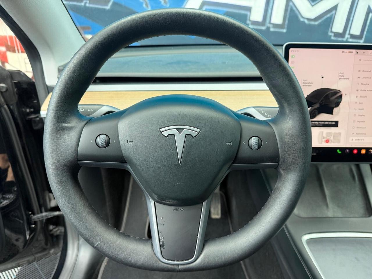 Tesla Model Y Long Range AWD (629)
