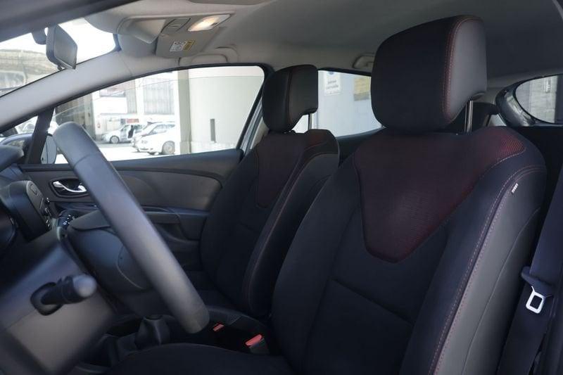 Renault Clio Renault Clio 1.2 75CV 5 porte GPL Costume National Unicoproprietario