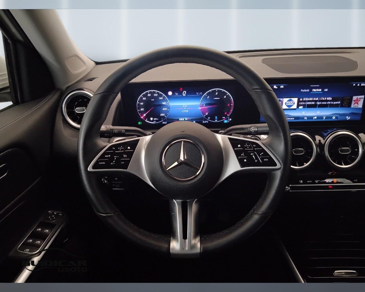 Mercedes-Benz GLB - X247 2023 - GLB 180 d Progressive Advanced auto