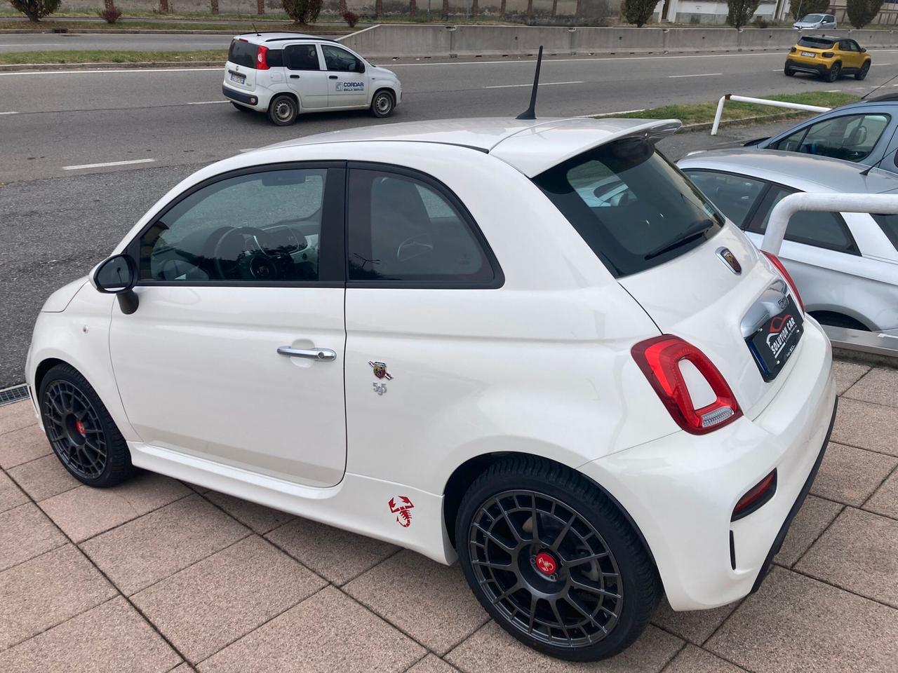 Abarth 595 1.4 Turbo T-Jet 145 CV