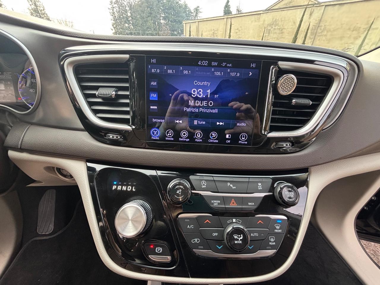 Chrysler Pacifica TOURING S GPL BRC