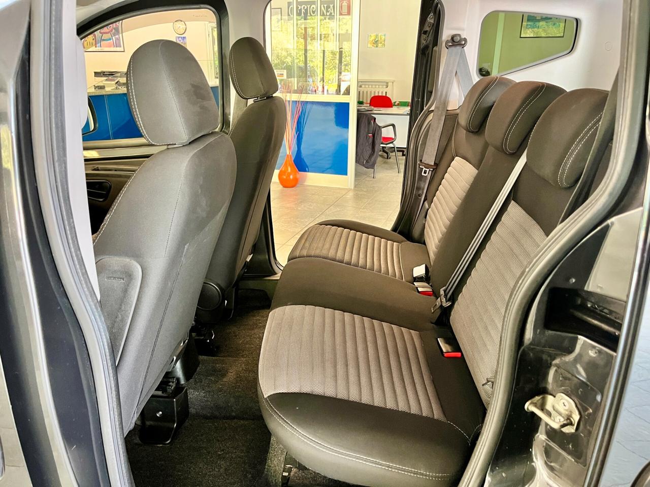 Fiat Qubo 1.3 MJT 95 CV Trekking-NEOPATENTATI-