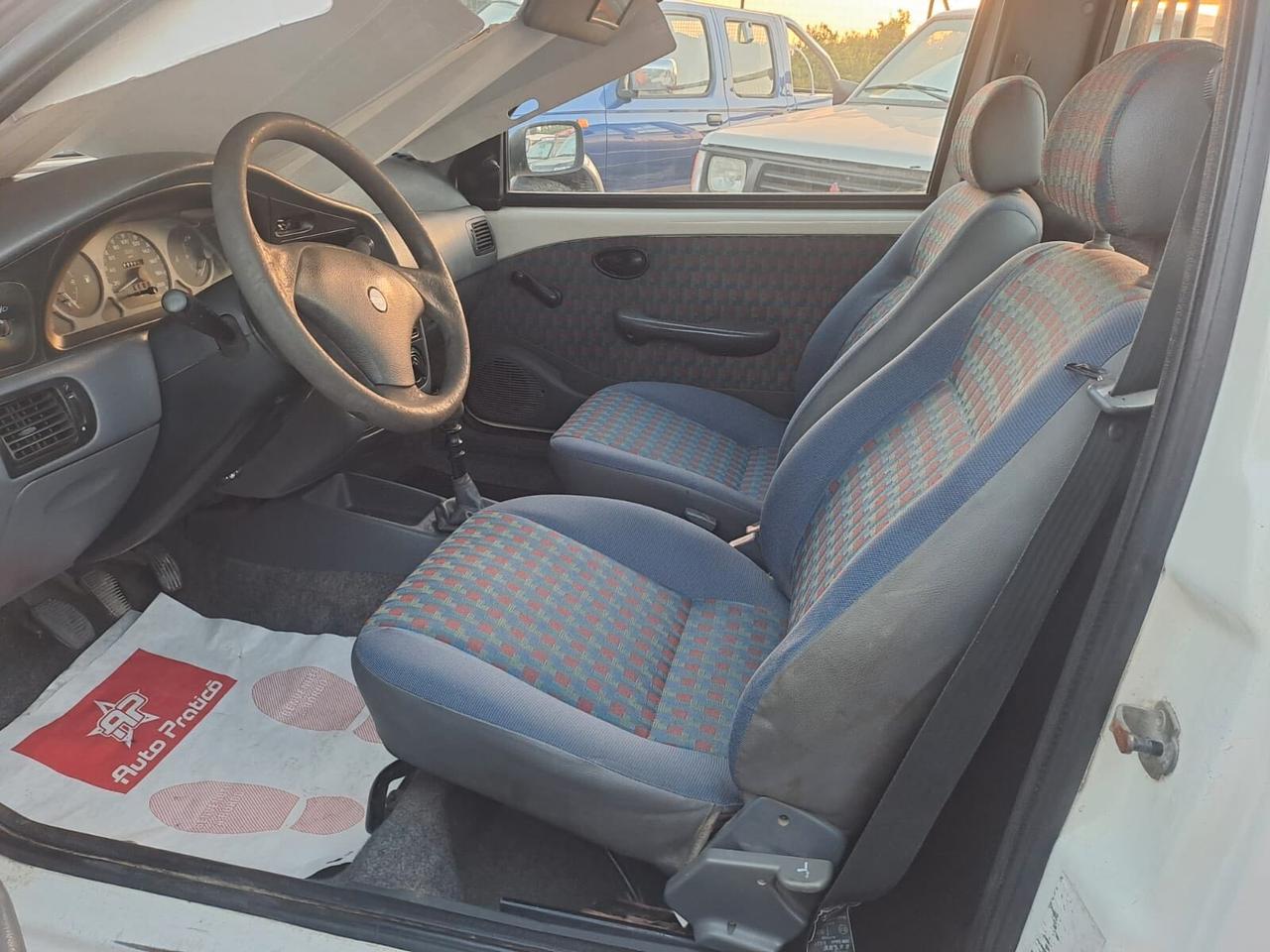 Fiat Strada 1.9 diesel Pick-up
