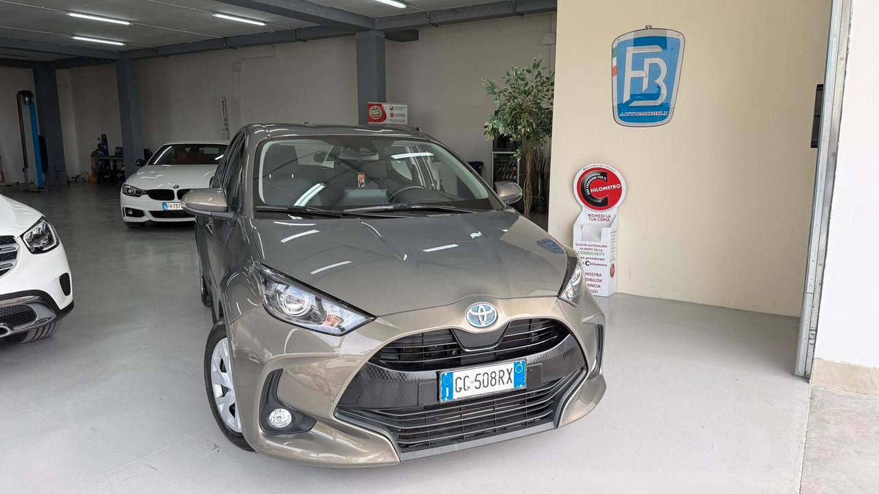 Toyota Yaris 1.5 Hybrid 5 porte Business