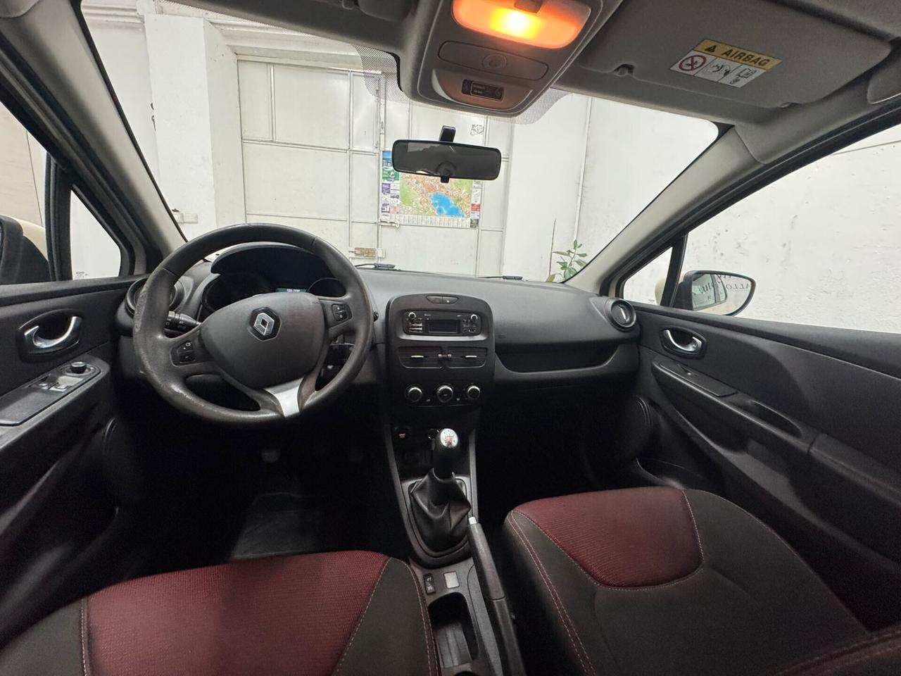 Renault Clio dCi 8V 75 CV Start&Stop 5 porte Energy Duel