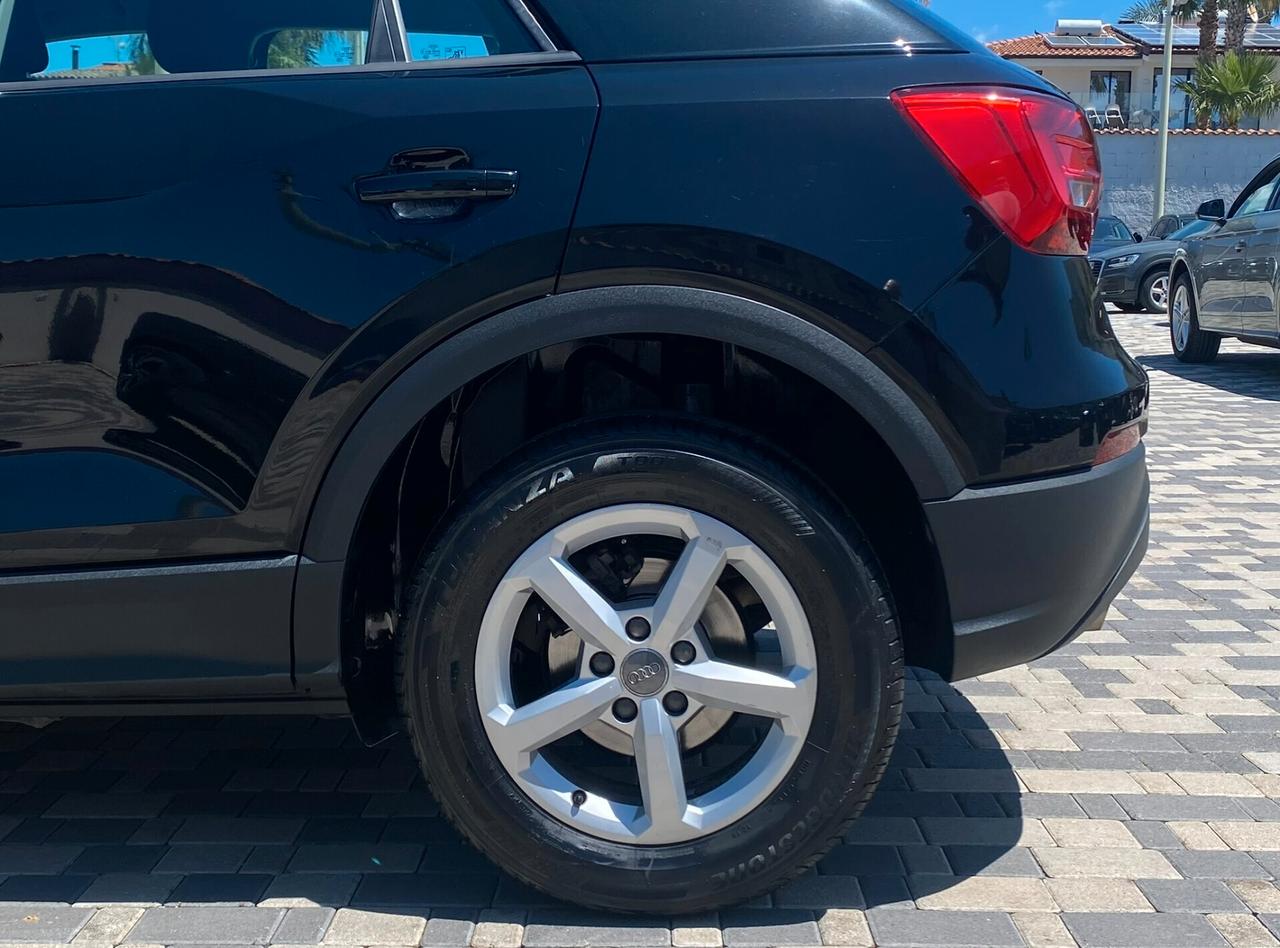 Audi Q2 Business 1.6 TDI 116CV 30