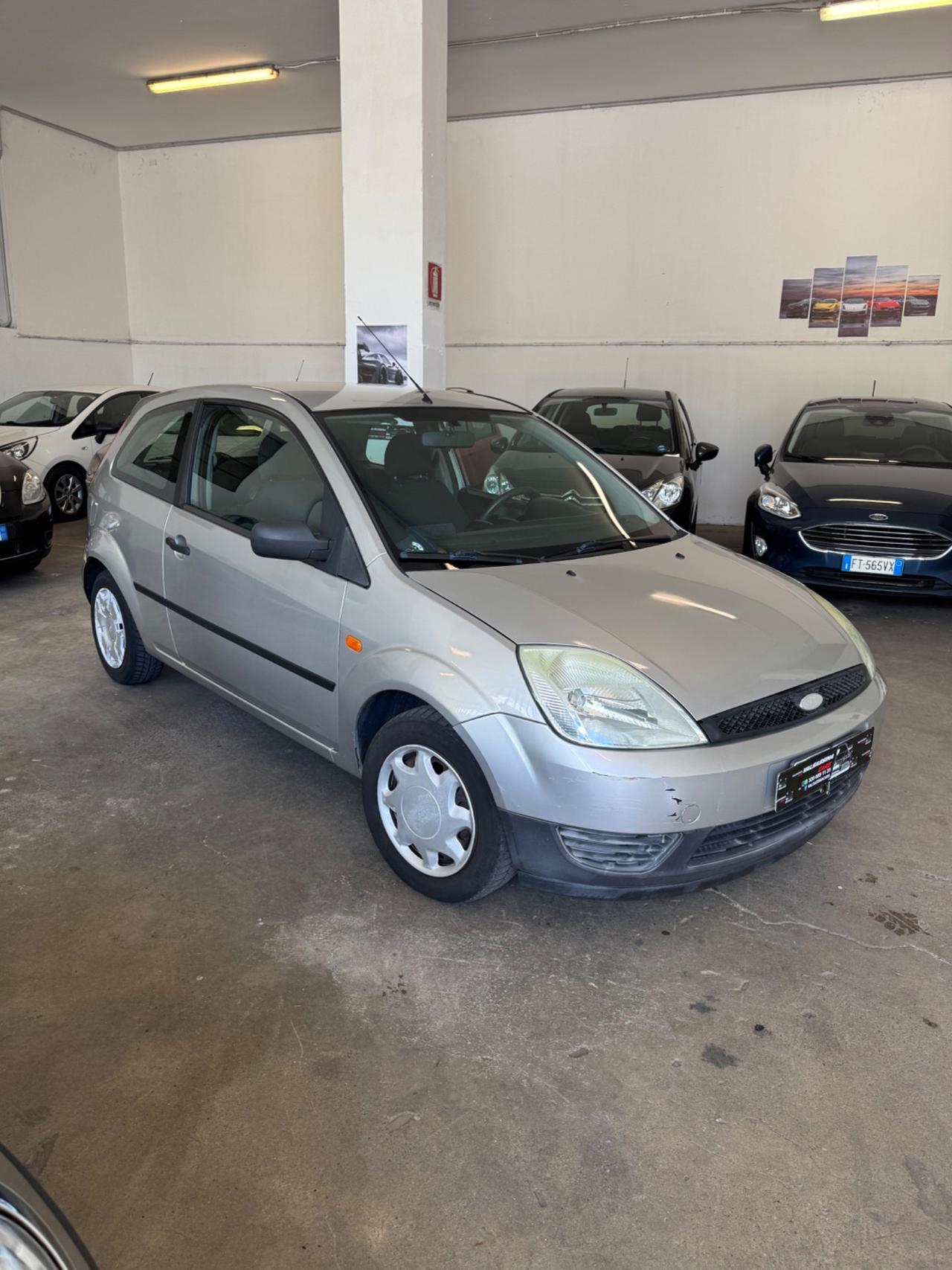Ford Fiesta 1.2 16V 3p. Ghia