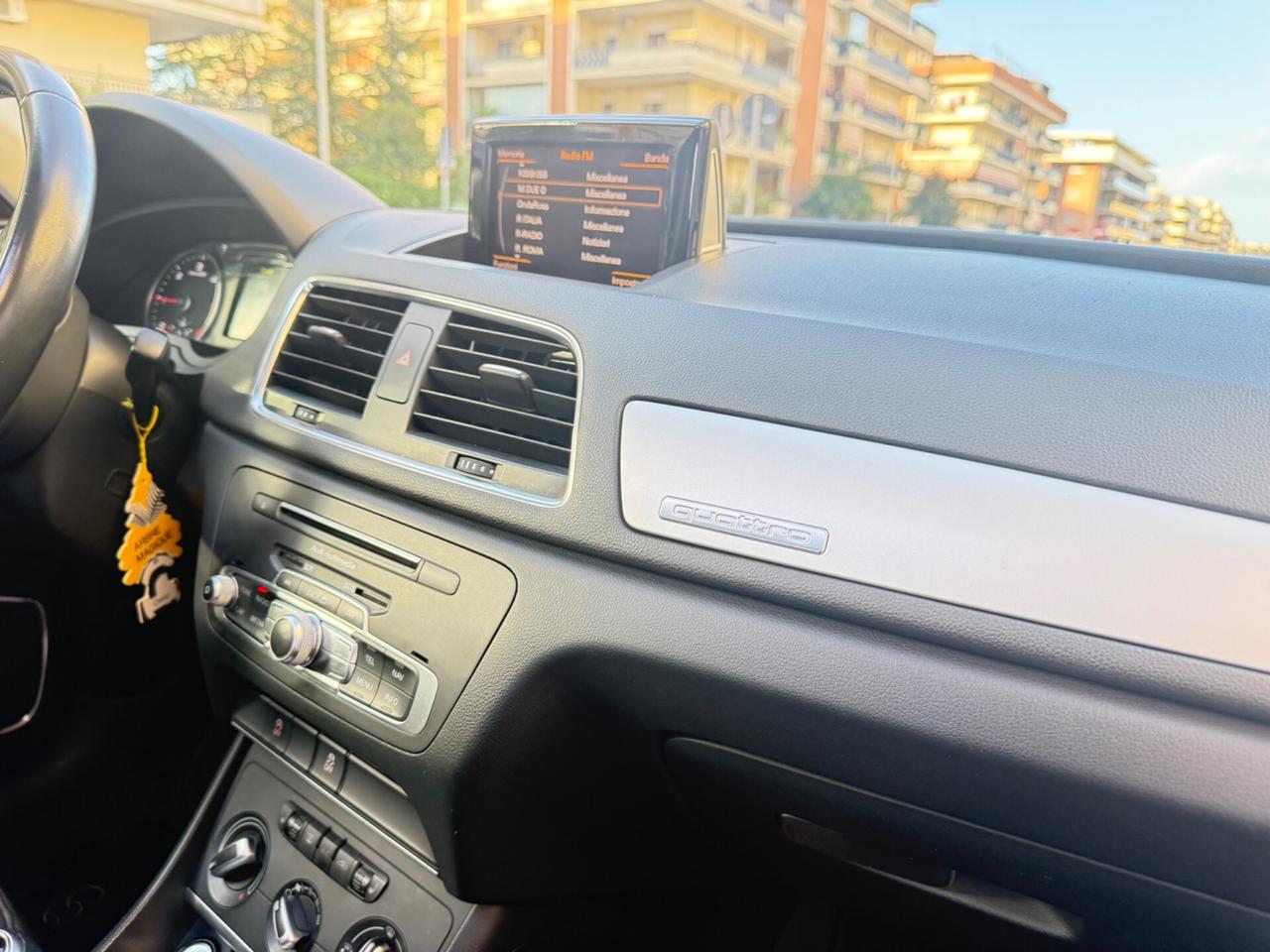 Audi Q3 2.0 TDI 150 CV quattro S tronic Sport LED TETTO APRIBILE PDC BLUETOOTH CERCHI 17 NAVI 4X4