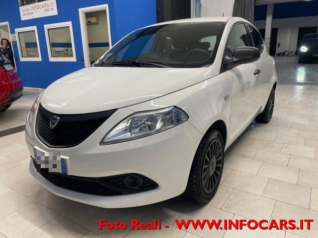 LANCIA Ypsilon 1.0 FireFly 5 porte PROMO ! Hybrid Ecochic Silver