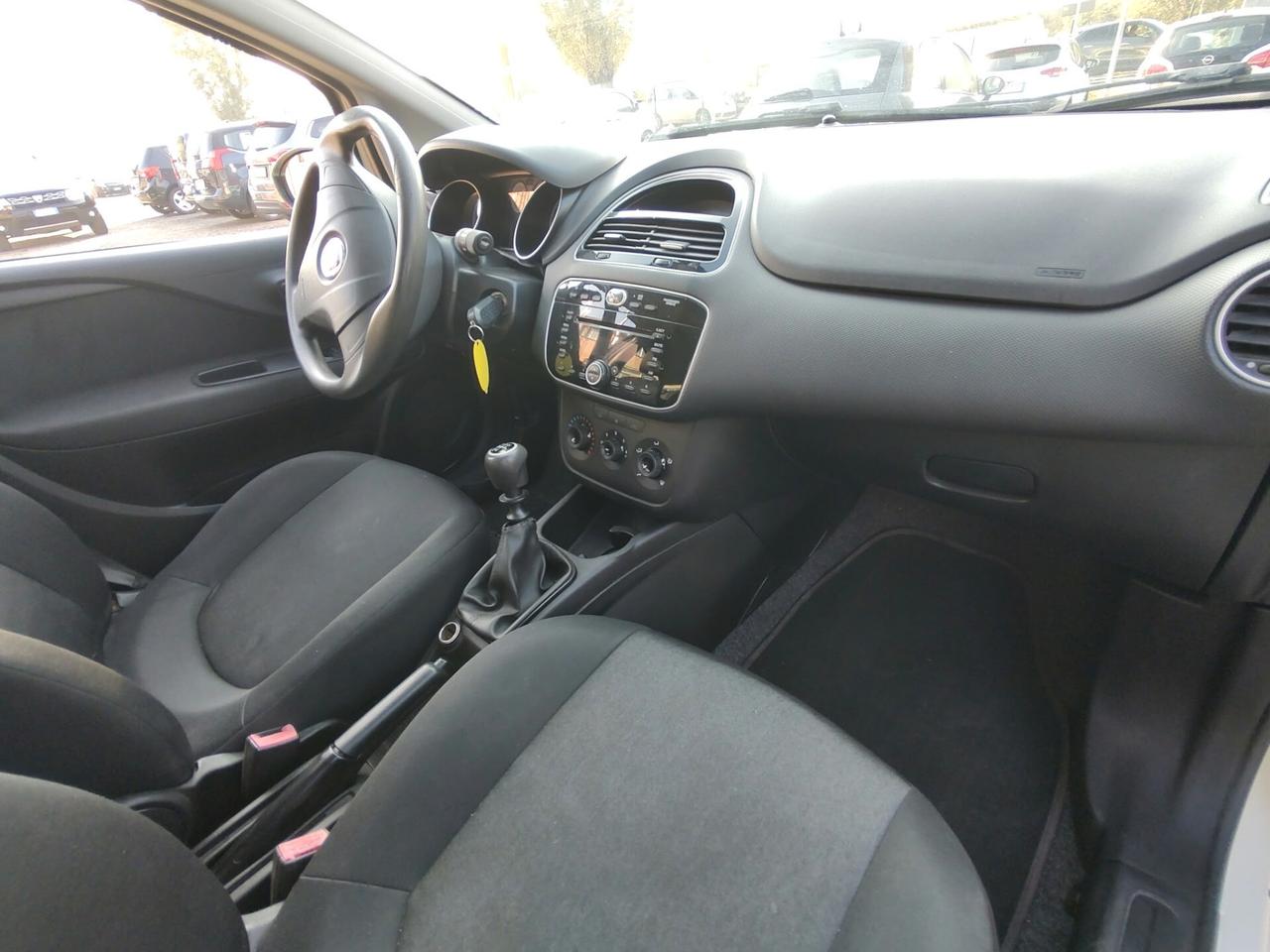 Fiat Punto 1.2 STREET 5 PORTE, EURO 6, BENZINA\GPL, OK NEOPATENTATI