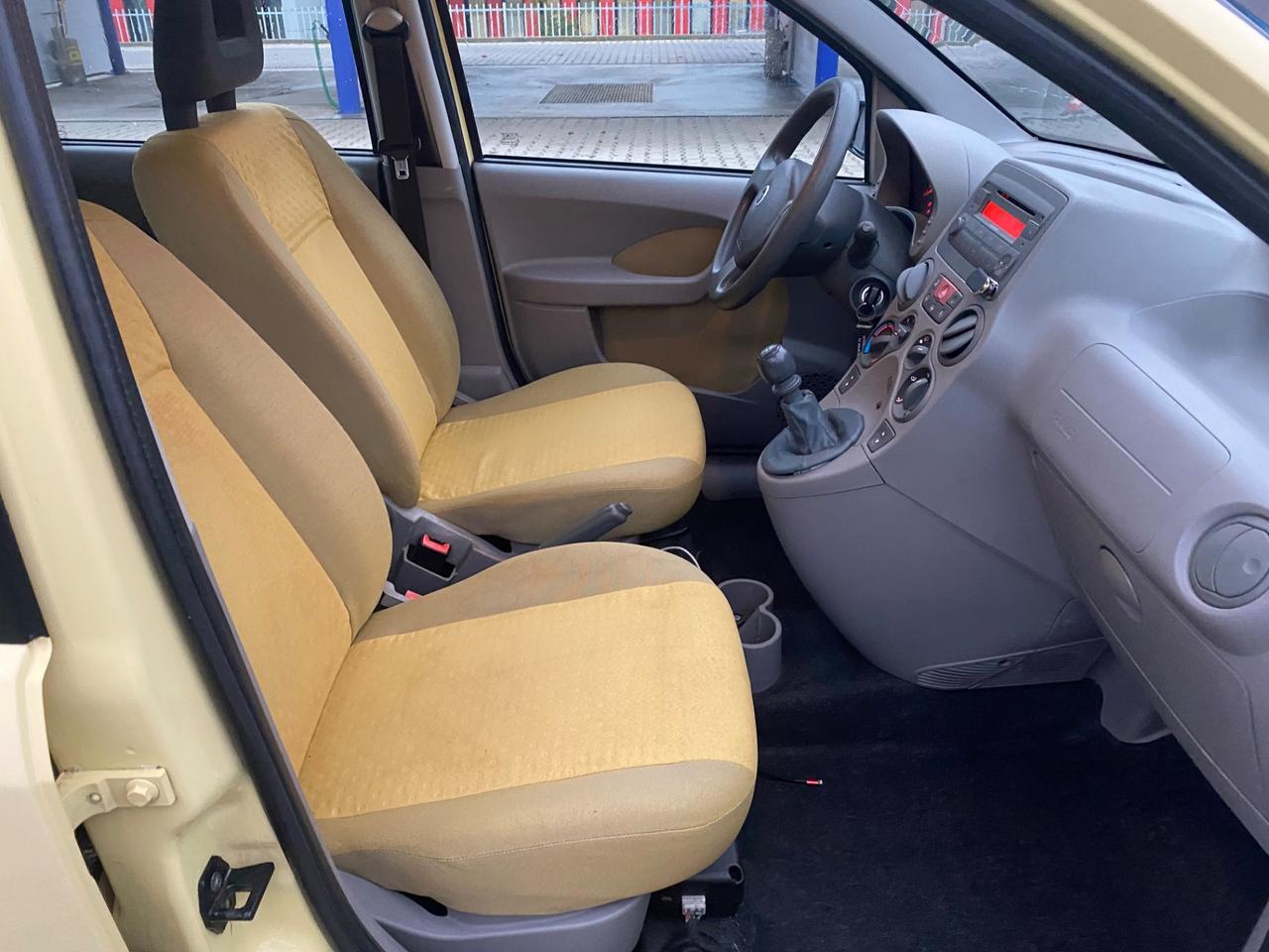 Fiat Panda 1.2 Emotion