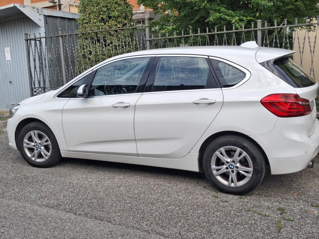 BMW 216d Active Tourer KM MANOMESSI