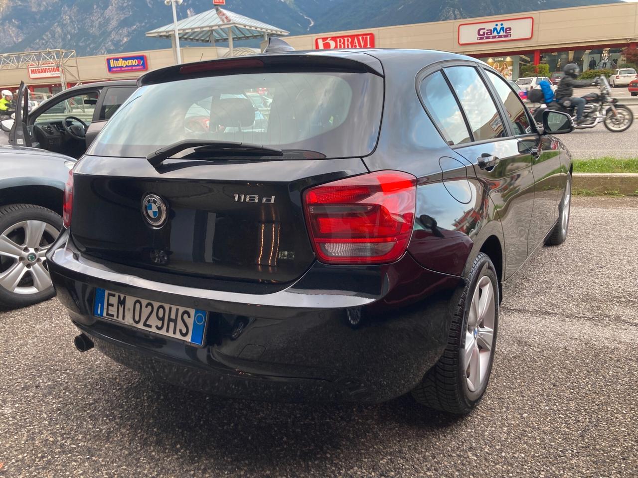 Bmw 118 118d 5p. Sport