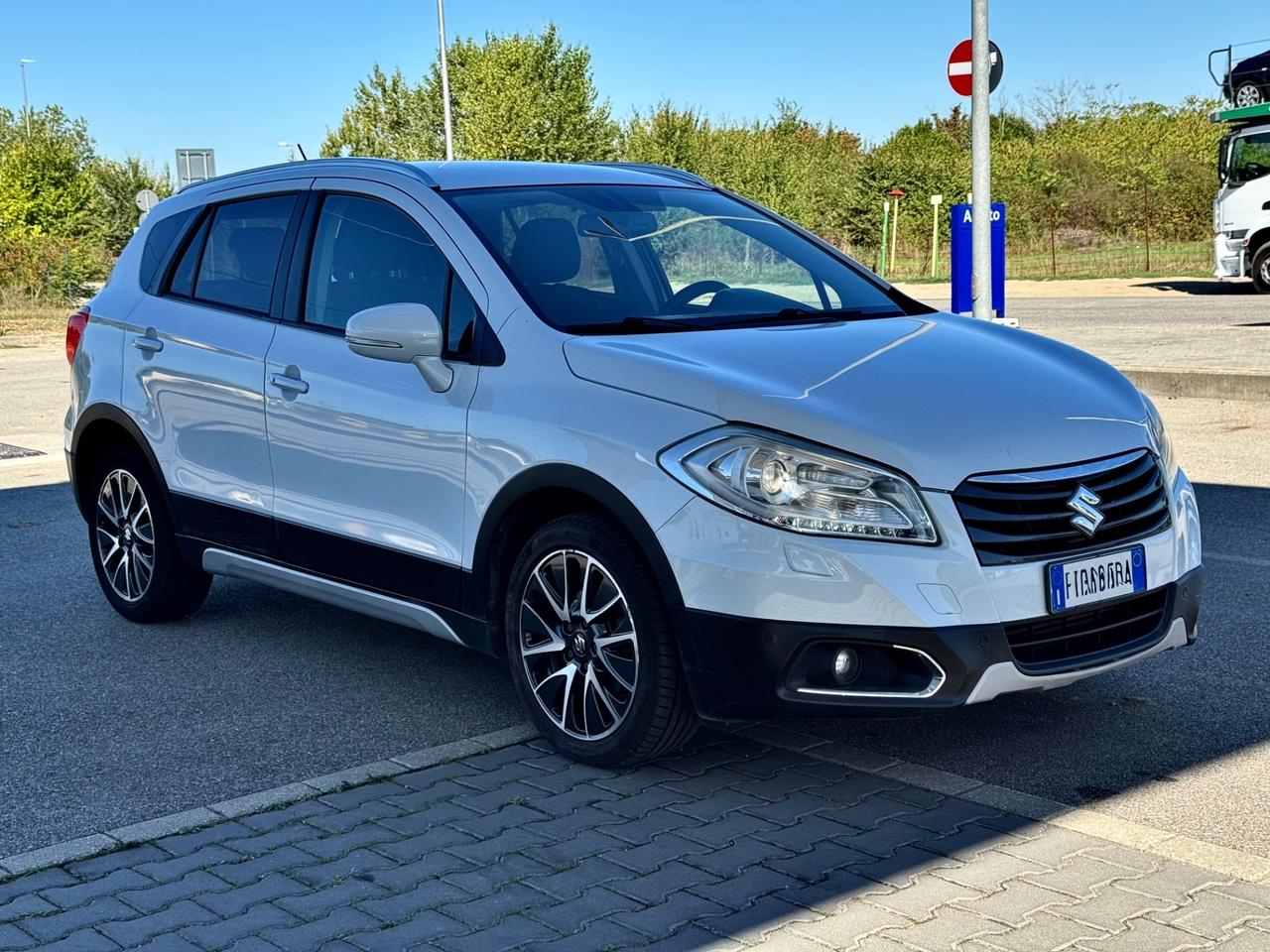 Suzuki S-Cross 1.6 DDiS Start&Stop 4WD 120cv 2016 E6
