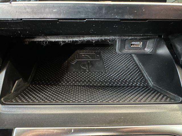 VOLKSWAGEN Golf GTI Performance 2.0 DSG -19"-Camera-DYnaudio-Keyless