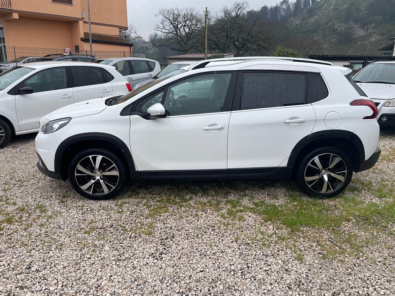 Peugeot 2008 Blue HDi 1.6 HDI EURO 6