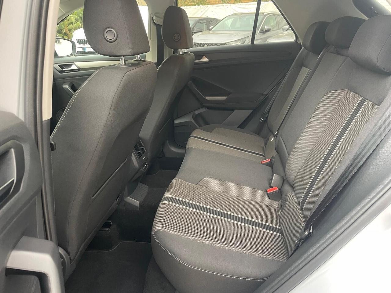 Volkswagen T-Roc 1.0 TSI R-Line 110 cv - 2021