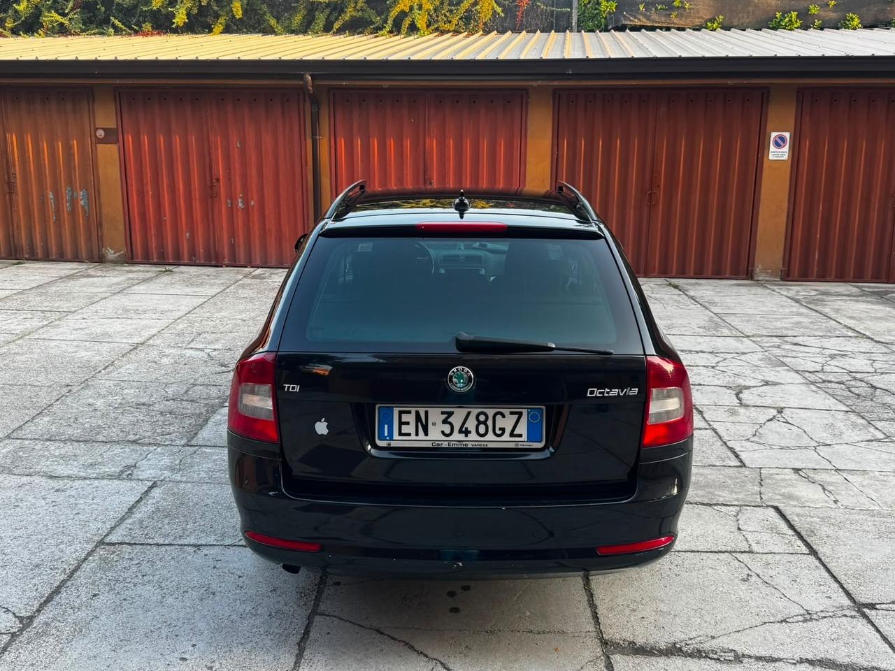 Skoda Octavia 1.6 TDI CR F.AP. Wagon Elegance
