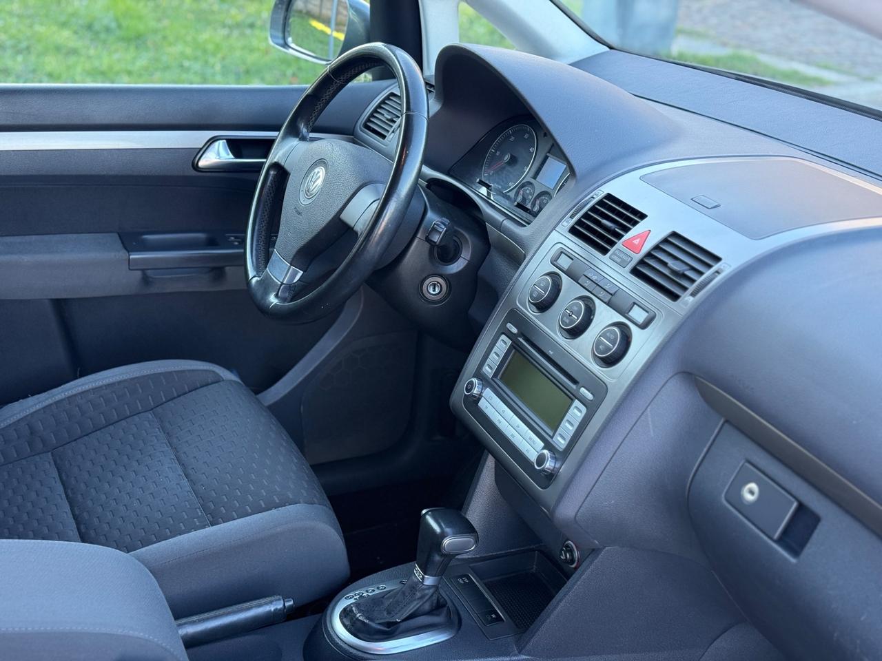 Volkswagen Touran 1.9 TDI DPF DSG Trendline