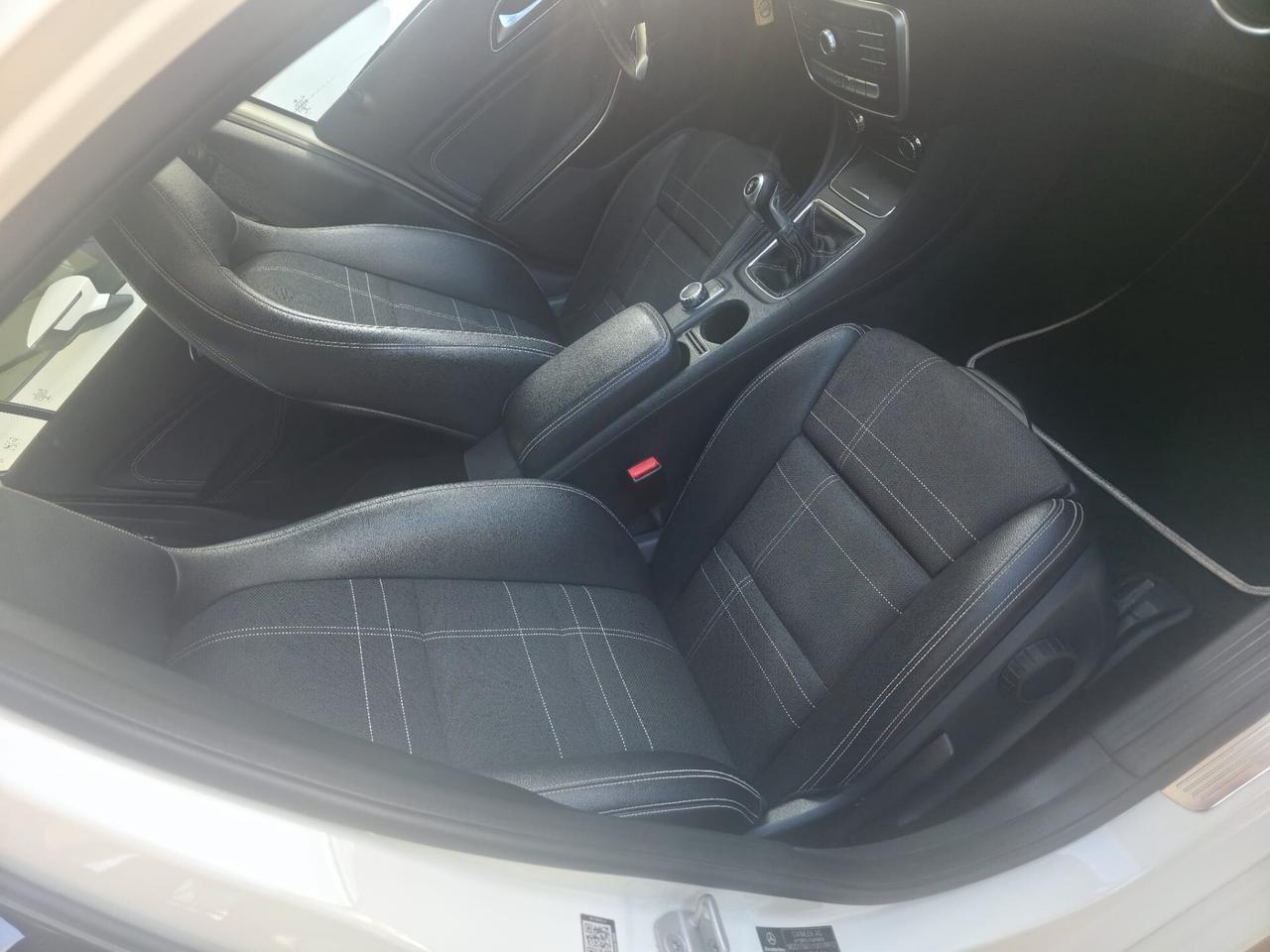 Mercedes-benz A 160 d Premium