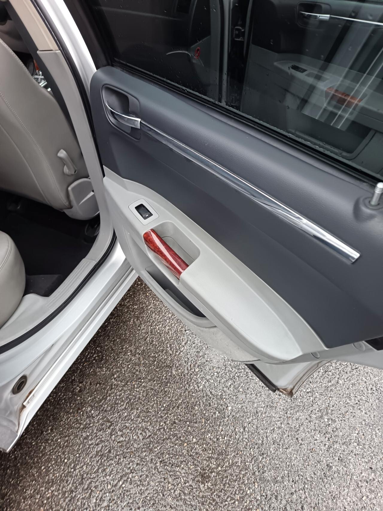 Chrysler 300C 3.0 V6 CRD cat DPF Touring