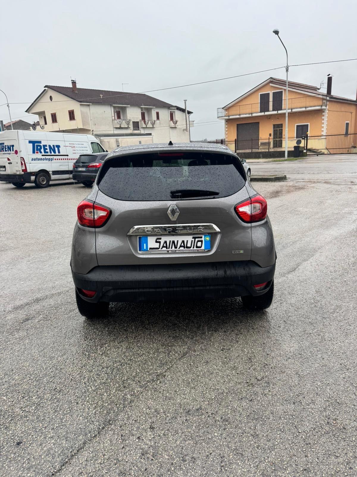 Renault Captur 1.5 dCi 90 cv automatica GARANZIA