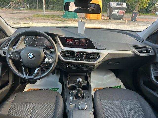 BMW 118 d 5p. Advantage