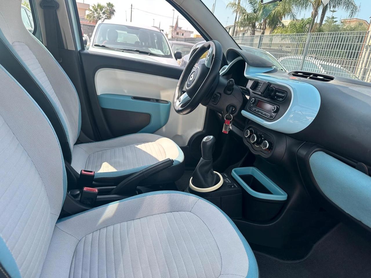 Renault Twingo 1.0 SCe Live-09/2014