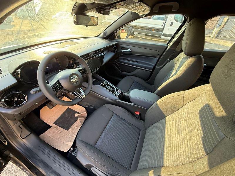 Alfa Romeo Junior Junior 1.2 145 CV Hybrid eDCT6