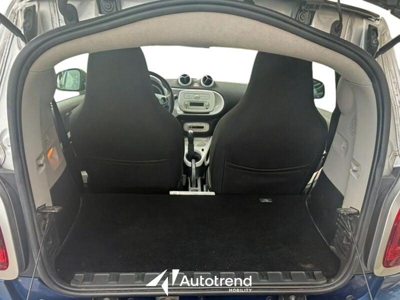 smart fortwo 1.0 70 CV Passion