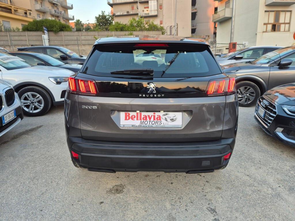 Peugeot NEW 3008 BlueHDi 130CV MANUALE
