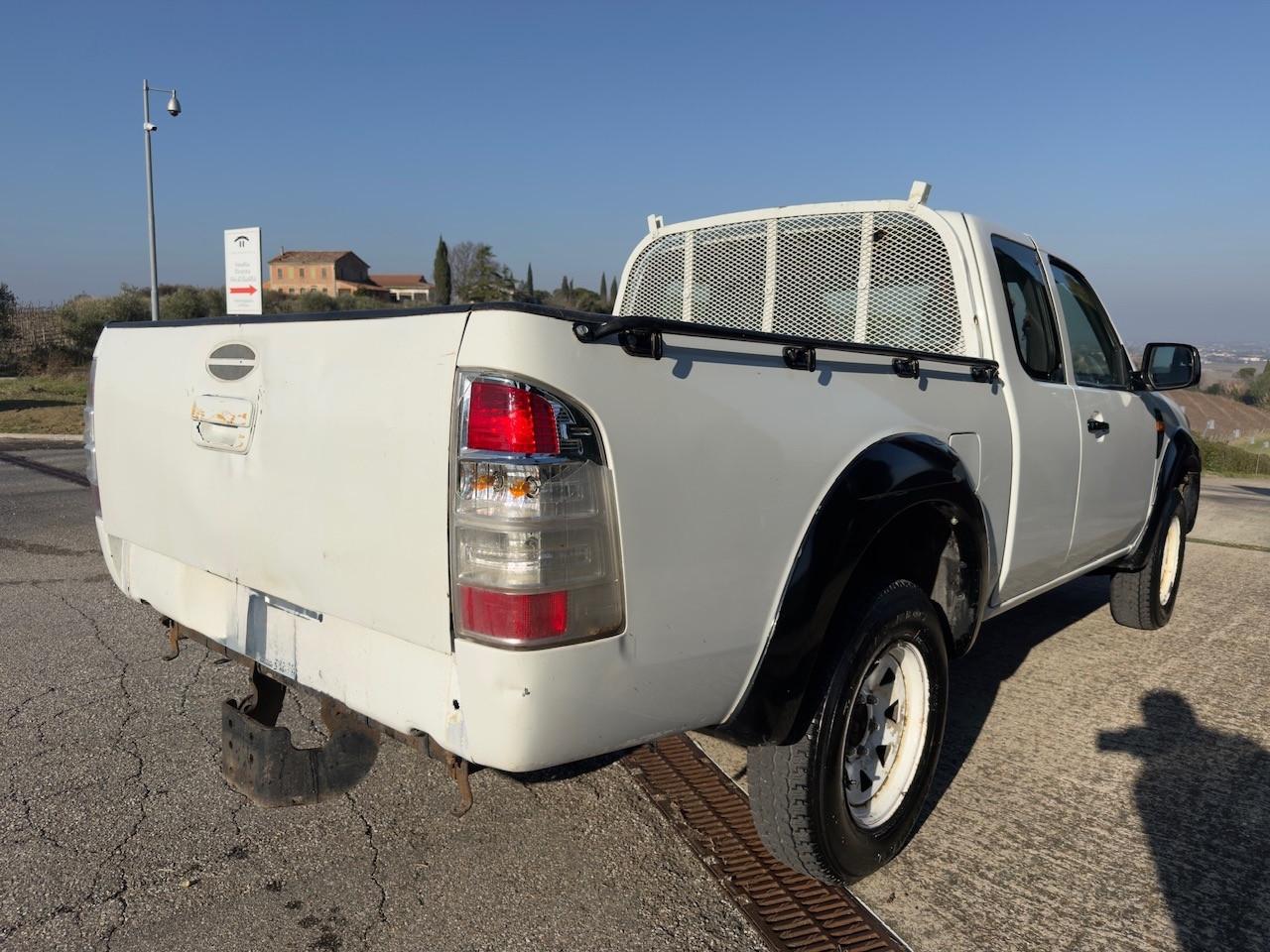 Ford Ranger TDCi Super Cab Chassis XL 4pt