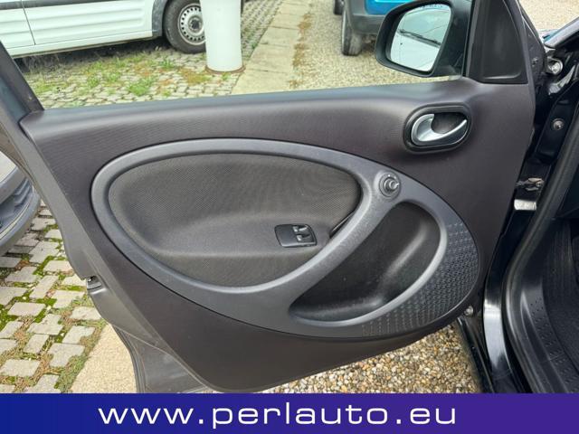SMART ForFour 70 1.0 Prime