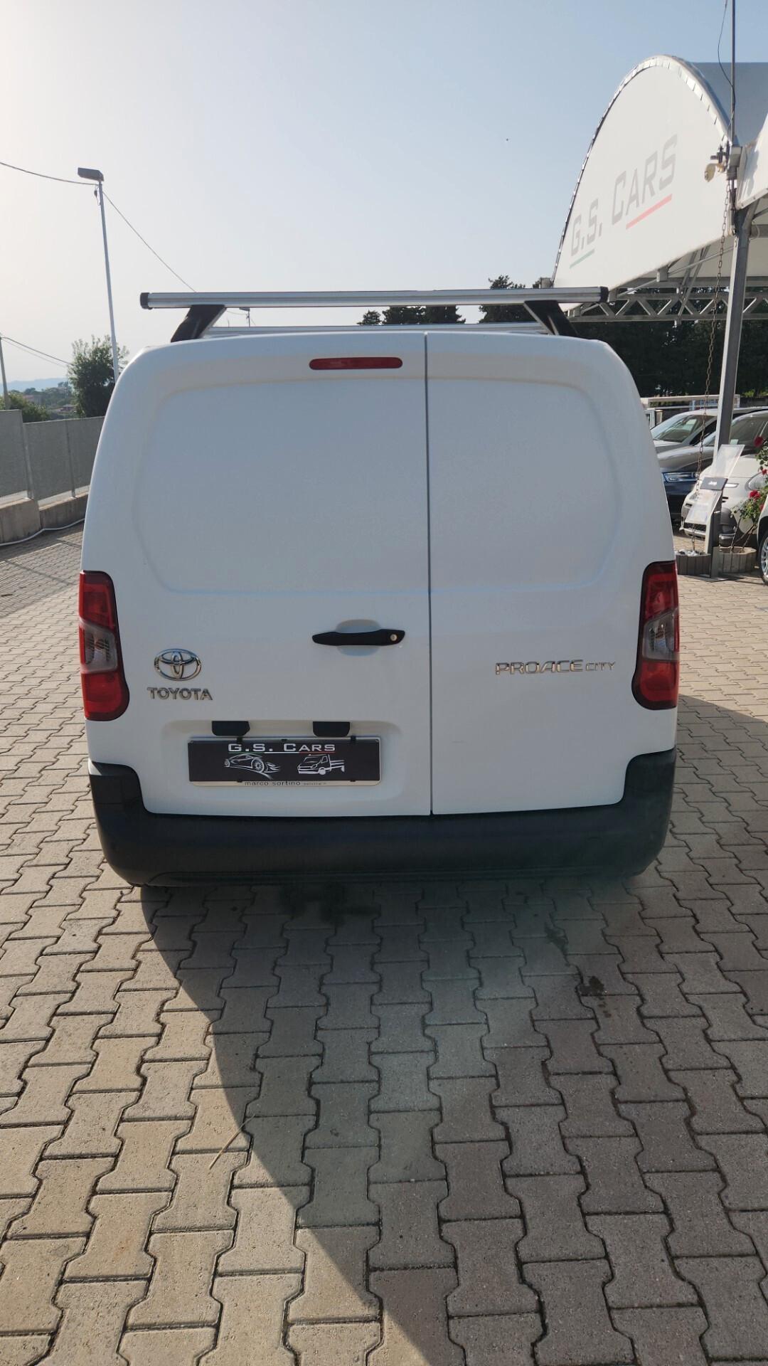 Toyota Proace 1.5 DIESEL CITY
