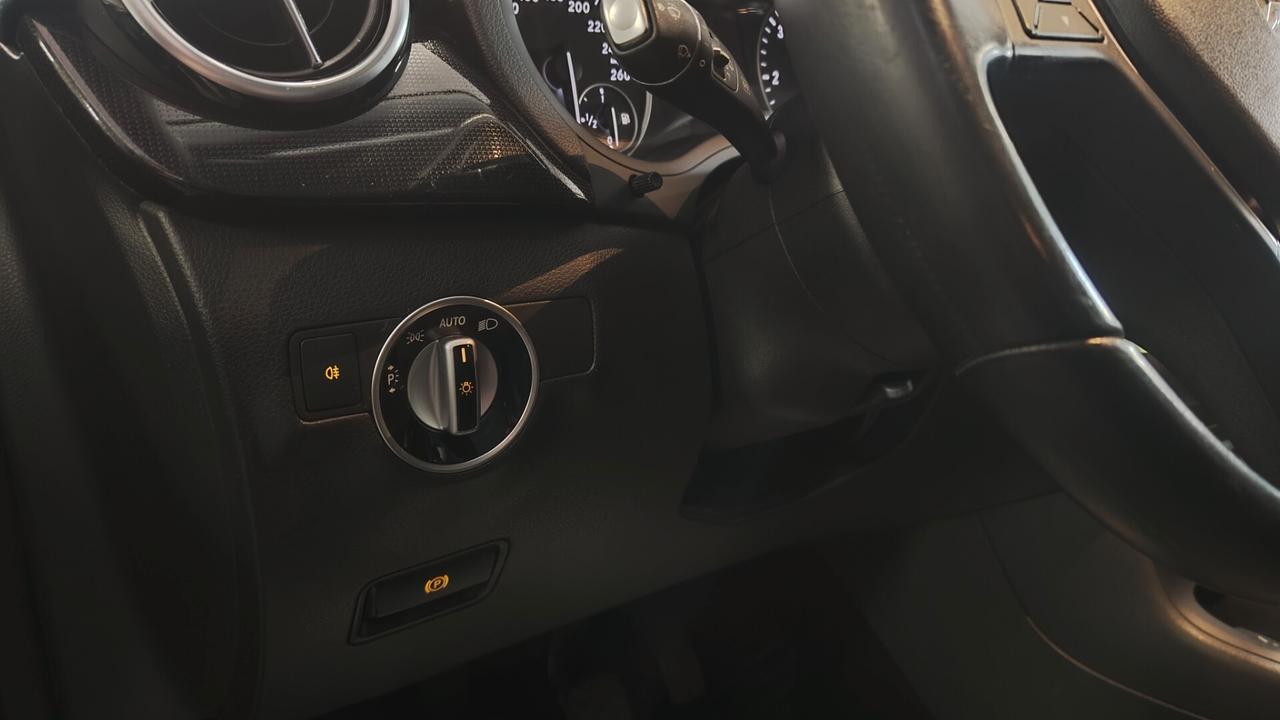 Mercedes-benz B 180 CDI BlueEFFICIENCY Executive