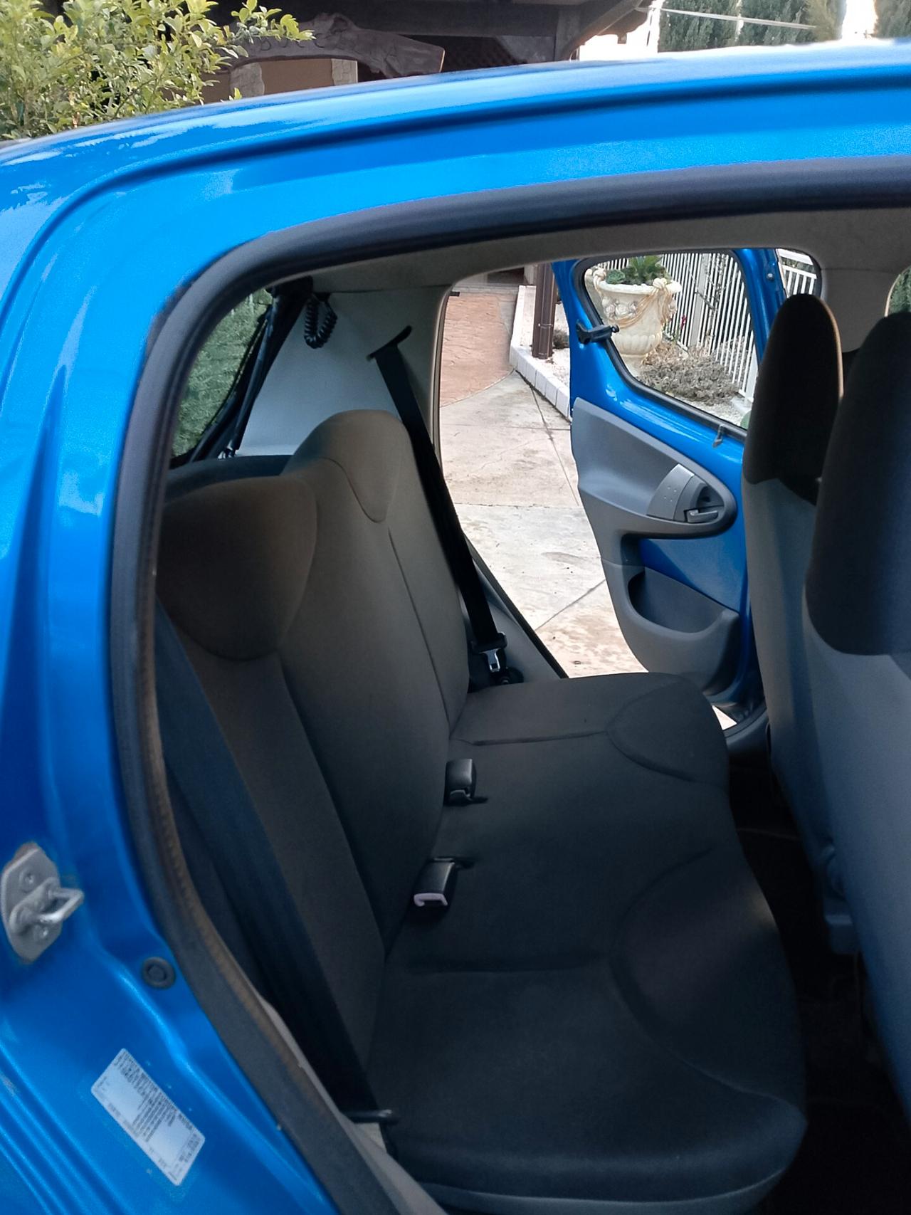 Toyota Aygo 1.0 12V VVT-i 5 porte