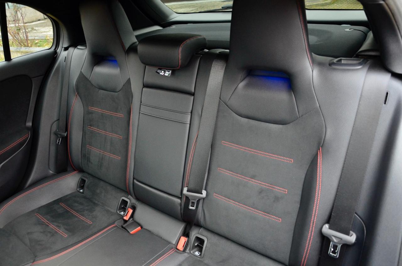 MERCEDES-BENZ A 35 AMG RACE EDITION 4MATIC 306cv AUTO, ECCELLENTI CONDIZIONI, UFF ITALIANA, EURO 6D, TETTO, NIGHT PACK, HI-FI BURMESTER, SCARICO, SOSPENSIONI ADATTIVE, MULTIBEAM, 19", PERMUTE