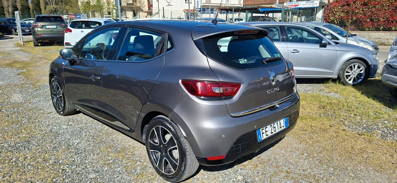 Renault Clio dCi 8V 75 CV Start&Stop 5 porte Energy Duel