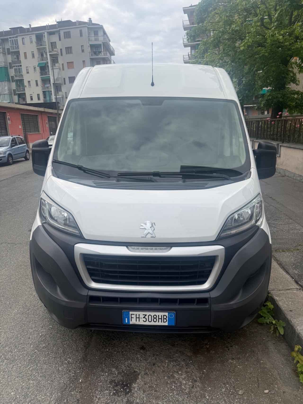 Peugeot