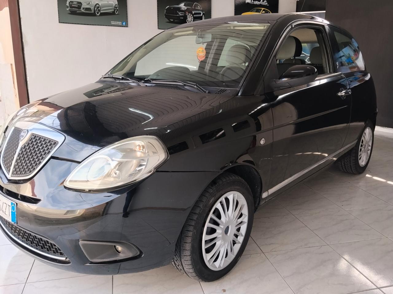 Lancia Ypsilon 1.3 Mtj CON GARANZIA