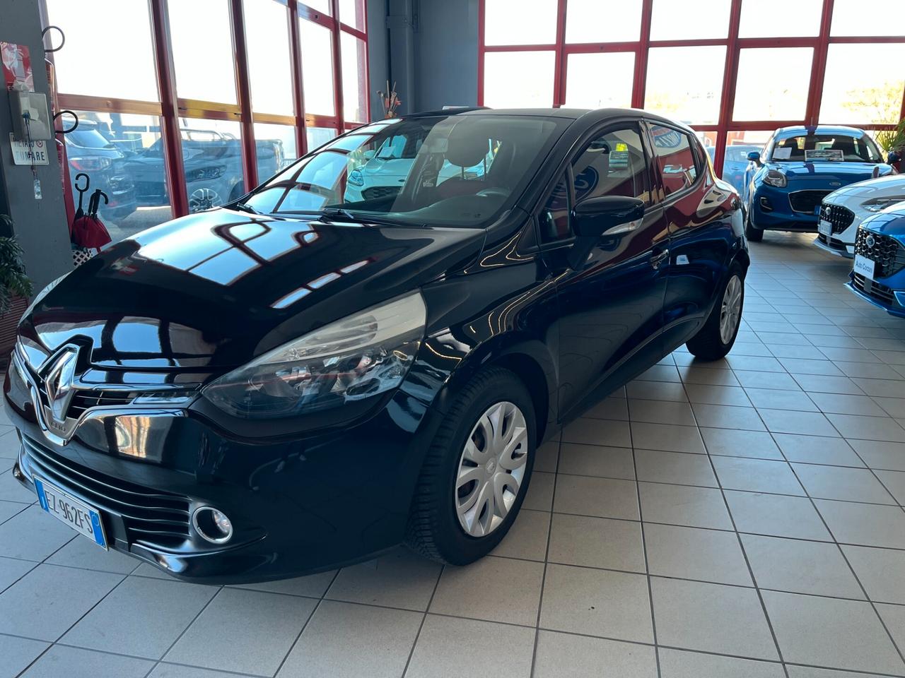 Renault Clio 1.2 75CV 5 porte Live