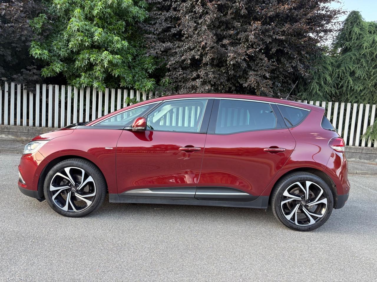 Renault Scénic 1.6 dCi 130 CV Energy Bose 2017