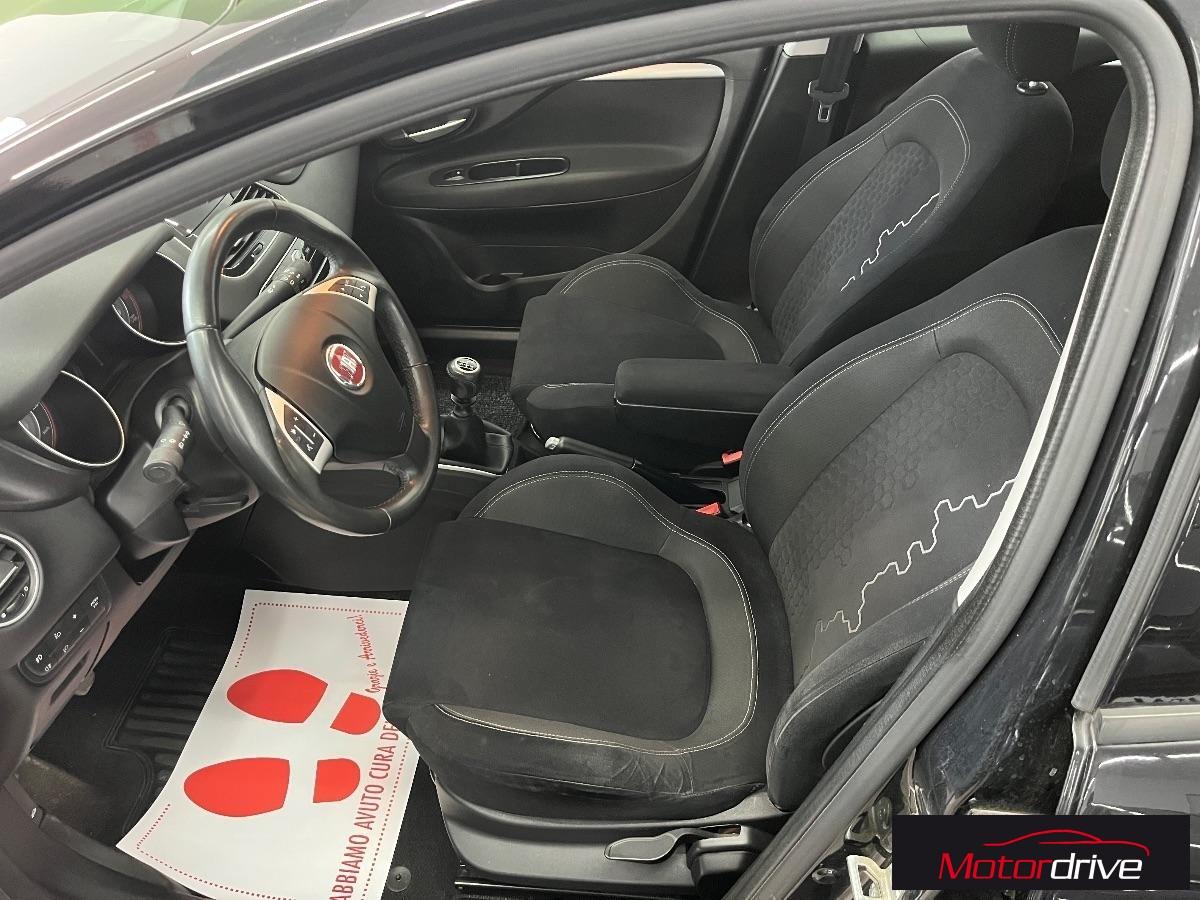 FIAT - Punto - 1.4 8V 5p. Natural Power Street