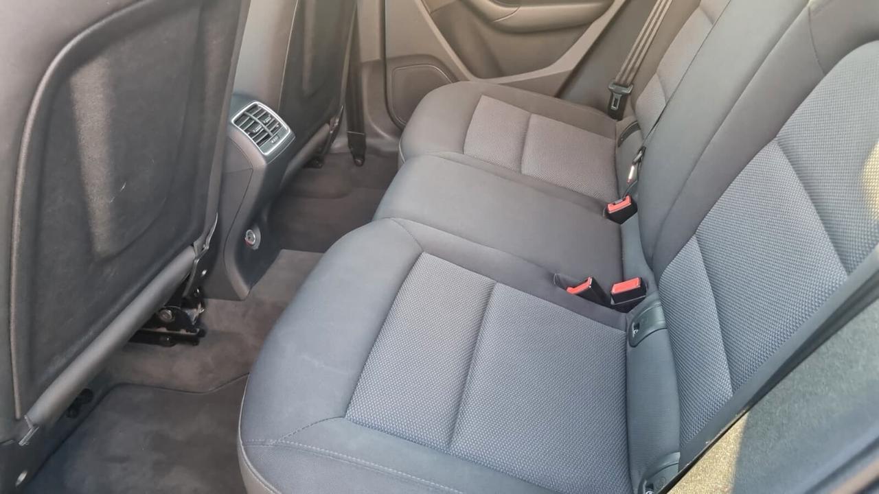 Audi Q3 2.0 TDI 150 CV Business
