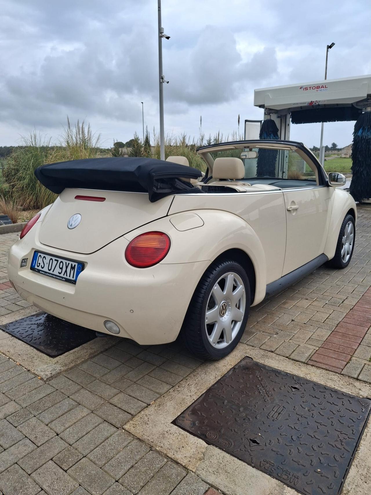 Volkswagen Maggiolino New Beetle 1.9 TDI Cabrio