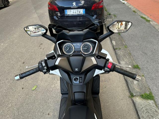 HONDA Forza 350